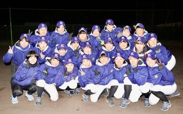 女子選手は積極姿勢、私生活はきっちり…駒大苫小牧監督が感じた“男子との違い”