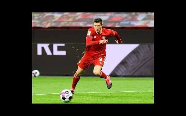 レバンドフスキはバロンドールに値する。ポーランドの名手の系譜