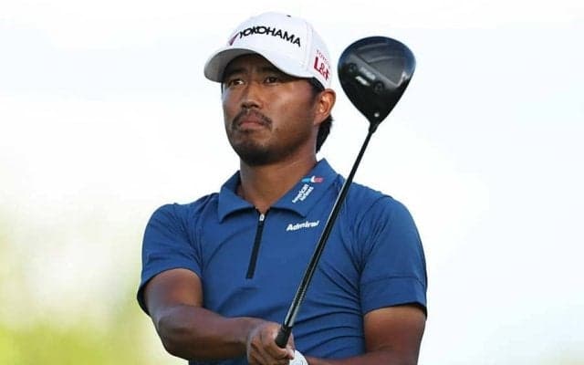 石川遼もカメラを覗く　小平智の“初打ち4ショット”に反響「豪華メンバー」「素敵」