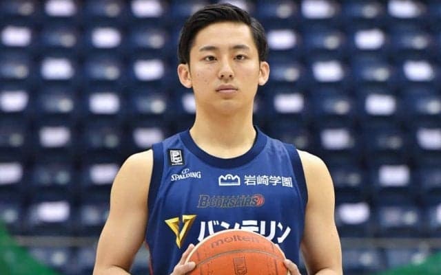 インカレ制覇から2度目のBリーグ挑戦へ、ビーコルに加わった河村勇輝（前編）「高校生に負けていられない」