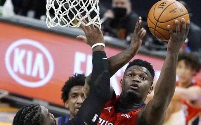 【NBA】ザイオン、129kg巨体操る“迫力スピンムーブ”に米驚愕「これは速い!!」「規格外」