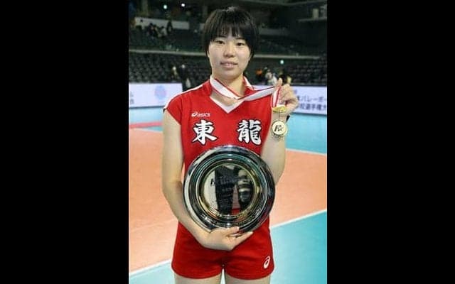 東九州龍谷連覇へ跳ぶ！小さな大エース１６２センチ室岡莉乃／春高バレー