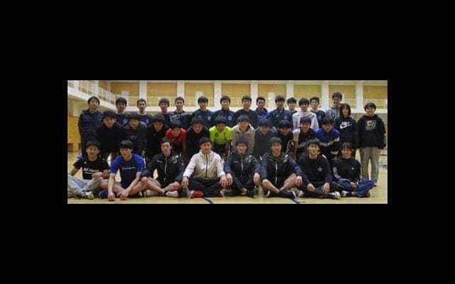 【春高バレー】静岡県代表　「メンタル」向上の男子・聖隷　コンビと守備鍛錬の女子・富士見