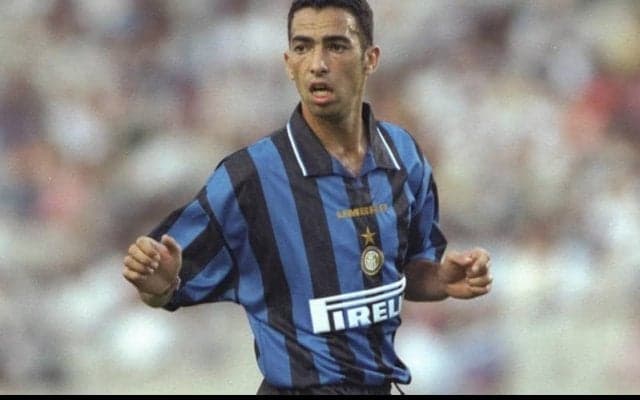 スカッとゴール！ジョルカエフの魔法のようなオーバーヘッドシュート