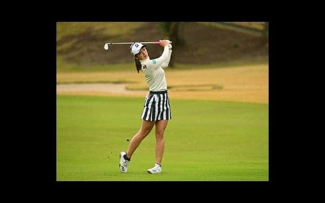 松田鈴英がアマチュアの悩みを解消。ミドルアイアンの正しい打ち方