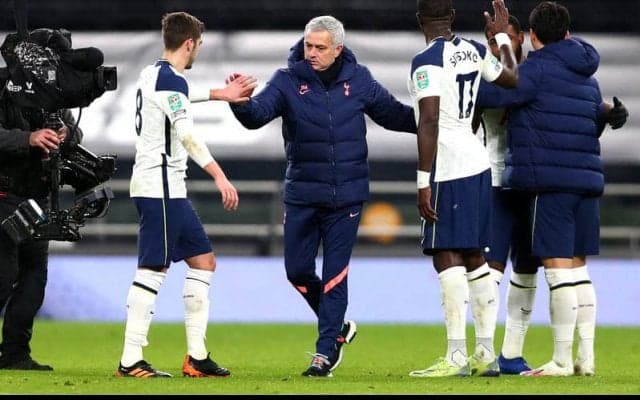 EFLカップ決勝進出のモウリーニョが優勝に意気込み「トロフィーを獲れれば、記憶に残る日となる」