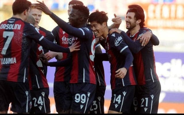 「翼くんのような空中戦」今季2点目の冨安健洋をイタリアメディア絶賛！チーム単独最高評価