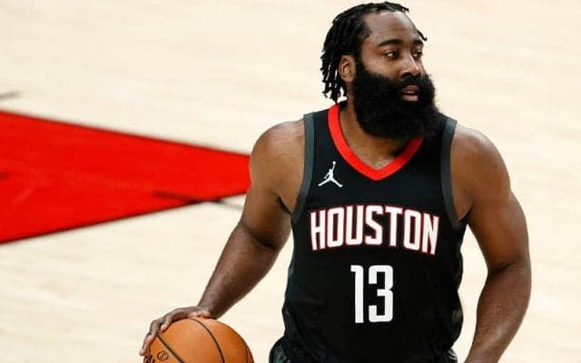 ジェームズ・ハーデンがロケッツの新HCを賞賛…トレード希望は一転、白紙の可能性も？