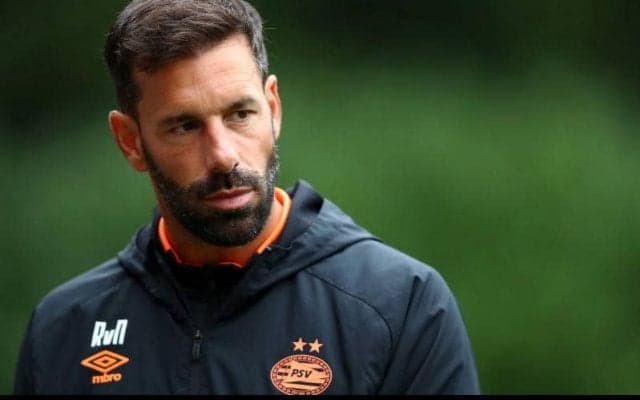 ファン・ニステルローイがPSVのU-21チーム監督に来夏就任！「適切なタイミング」