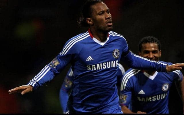 【スーパーゴール図鑑/チェルシー編】これは止められない… ドログバが見せたパワフルな無回転“ブレ球”ロングシュート