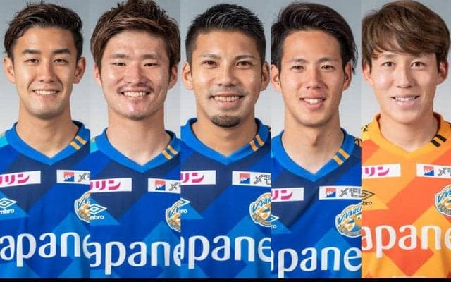 長崎がキャプテンのMF秋野央樹ら4選手と契約更新、GK高木和徹は清水から期限付き移籍延長