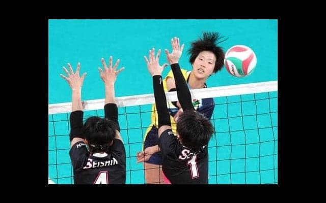 【春高バレー速報】（１）　女子は大阪国際滝井が決勝進出　東九州龍谷をストレートで下す