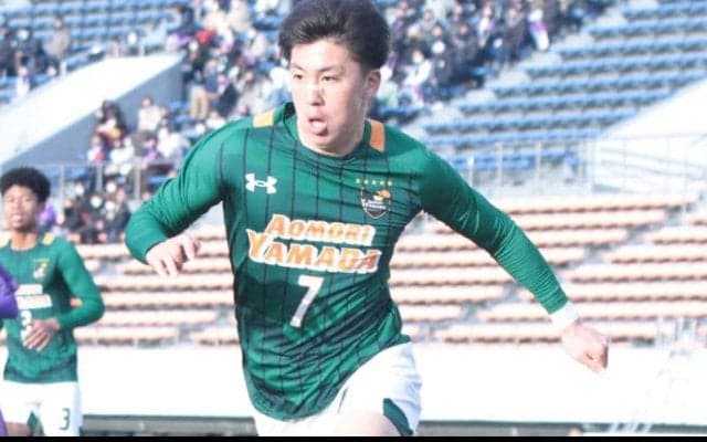 MF安斎颯馬のハットなど大量5得点で青森山田が矢板中央の“赤い壁”を粉砕! 昨年のリベンジを胸に決勝へ《高校サッカー選手権》