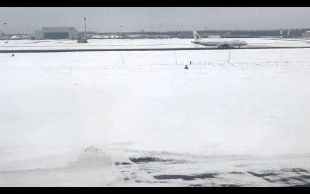 レアルにトラブル...大雪の影響で飛行機が3時間以上の遅延
