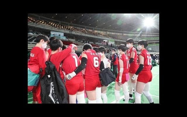 東九州龍谷、持ち味出せず「情けない」　春高バレー