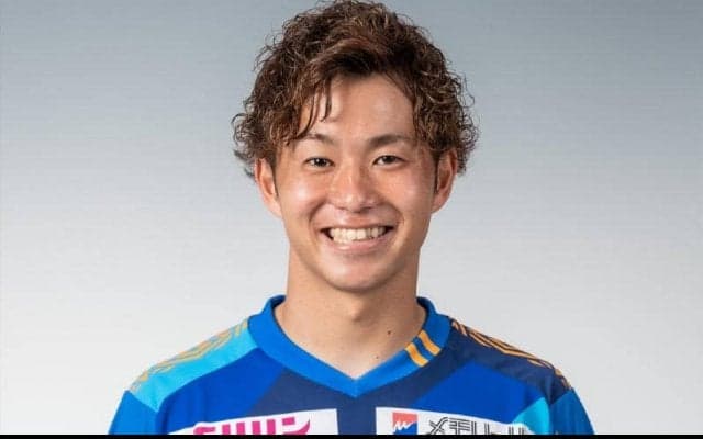 J1復帰の福岡、長崎MF吉岡雅和を完全移籍で獲得 「勝利に貢献できるよう全力で」