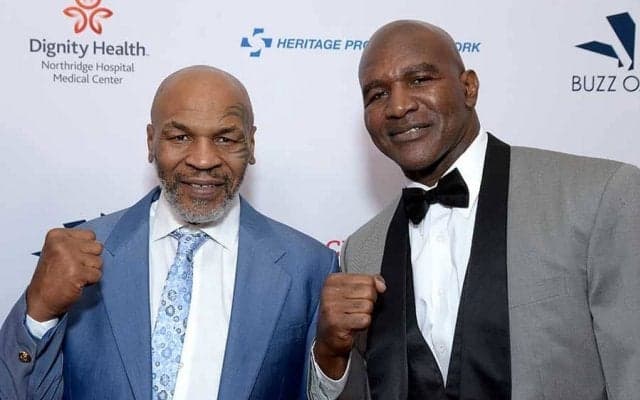 「タイソンをいじめるかも」　58歳ホリフィールド、“逆三角の肉体美”に米ファン期待