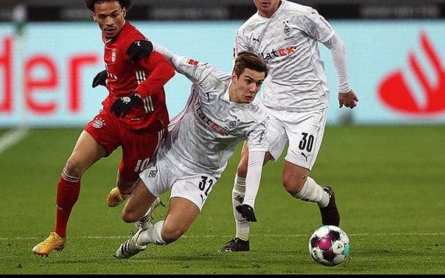 バイエルン、前節決勝点献上のノイハウスに強い関心!　ボルシアMGは安売りの意思なし