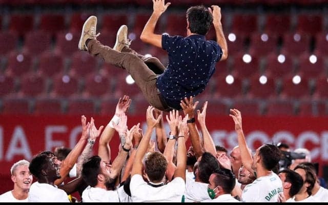 ウエスカが昨季エルチェを1部昇格に導いたパチェタ氏を新指揮官に招へい