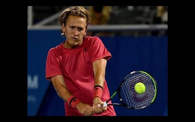  20歳コルダ、ツアー初の決勝へ 