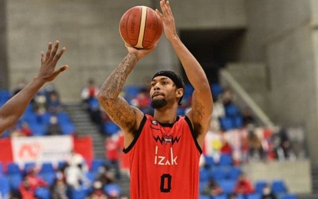 富山グラウジーズのリチャード・ソロモン、モデルチェンジ生んだNBAとの距離感