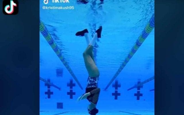 露シンクロ元女王のスゴ技がバズる　“逆さムーンウォーク”に「開いた口が塞がらない」