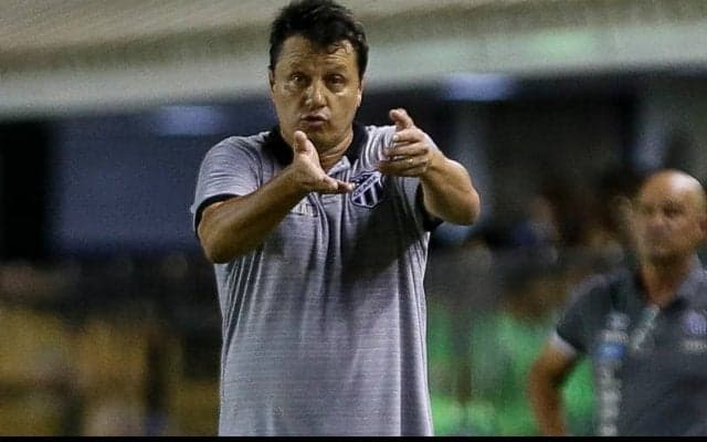 磐田に選手や監督として在籍したアジウソン氏が心臓発作で緊急手術、一命を取り留める