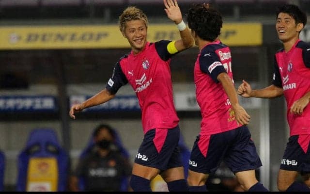 大型補強の名古屋が新体制発表! FW柿谷曜一朗はC大阪時代と同様に「8」