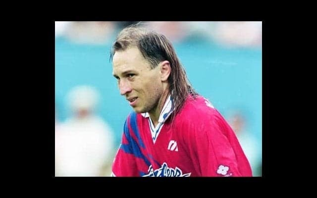 CMにも登場した人気者ブラジル人FW。親子２代で鹿島に所属