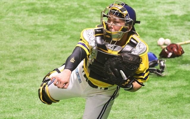 一流捕手はどんな練習を？　鷹・甲斐の自主トレ“全貌”動画にファン納得「イイ感じ」