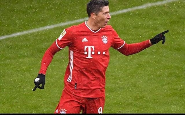 レヴァンドフスキがブンデス前半戦新記録の21ゴール目！ シーズン最多得点も更新しそうな勢い