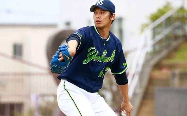 BC栃木、元ヤクルト村中恭兵の入団発表「チームに貢献できるように」　背番号15