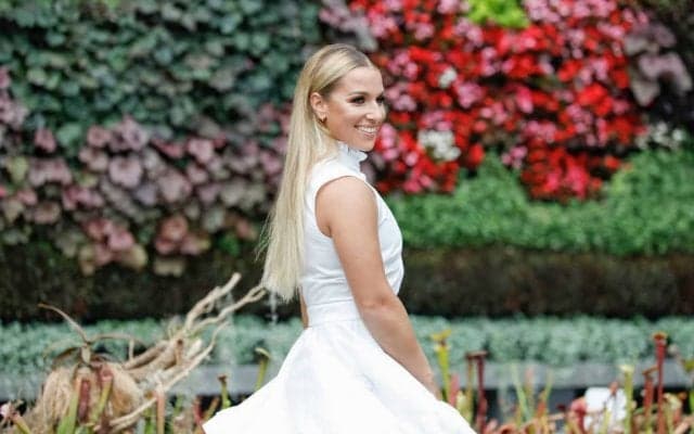 元世界4位のテニス美女、順番無視でワクチン接種し非難を浴びる