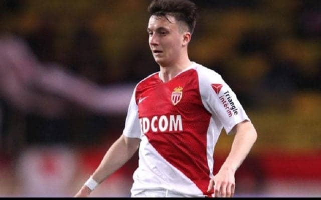 ロシアの快速ウインガー、ゴロビンが長期離脱からの復帰明けファーストタッチで叩き込んだコントロールミドル【インクレディブル・ゴールズ】