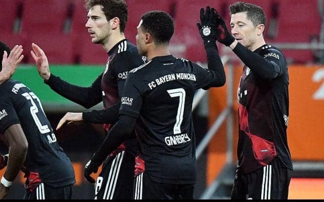 バイエルンが連勝で前半戦最終戦を飾る! 相手のPK失敗に救われる苦しい内容も勝負強さ発揮《ブンデスリーガ》