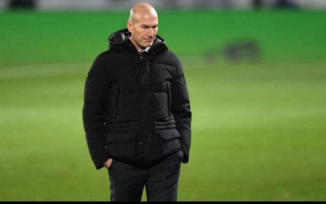 「責任は私にある」10人の3部相手に敗れたレアル、進退問われるジダン監督が語る「勝つべきだった」