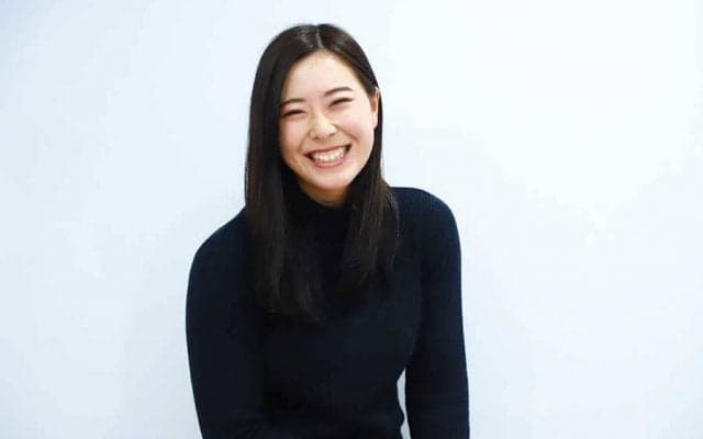 「美人コンビ」「可愛い」　阪神Women高塚南海の“タテジマ”姿にファン絶賛