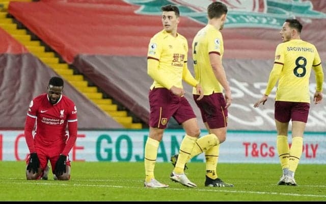 PKの一撃に沈んだリバプールがアンフィールドで29戦ぶり敗戦、南野は終盤に出場《プレミアリーグ》