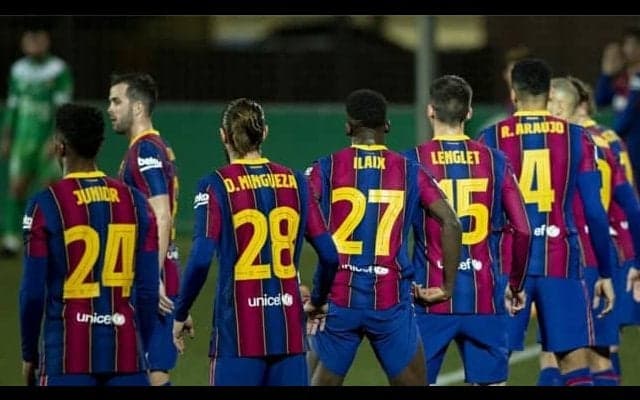 3部相手に辛勝のバルサ 攻守に貢献した“皇帝”アラウホに最高評価「8」