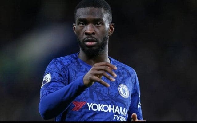 イングランド代表DFトモリのミラン移籍が決定的！ 買取OP付きレンタルに