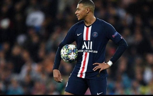 “神童”ムバッペが高速クロスに華麗なヒールキックを合わせる！【インクレディブル・ゴールズ】