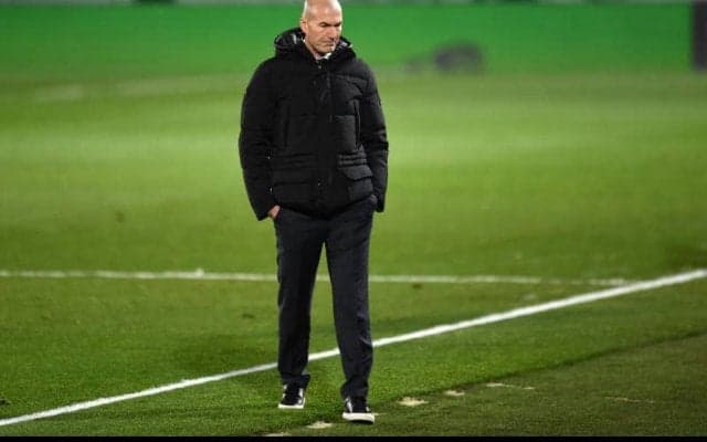 ジダン監督がコロナ陽性…先日はカスティージャのラウール監督も感染と報道