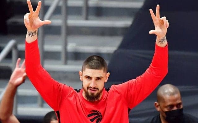 ビッグマン不足に苦しむウィザーズがセンターのアレックス・レンとの1年契約に合意