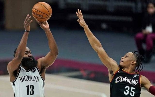 【NBA】ハーデンの股抜きパスに即反応　大物2人の“絶妙連携”に米拍手「これは贅沢。大好き」