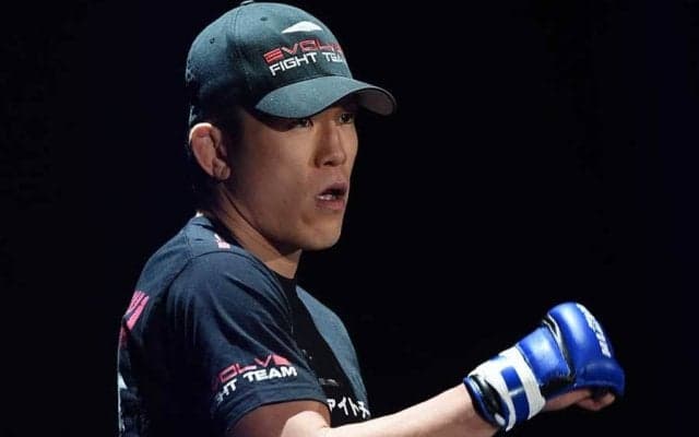 “関節技の達人”青木真也、162秒で決めた鮮やか裸締めに海外興奮「すげえ。上手すぎる」