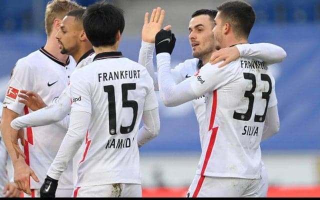 コスティッチ躍動のフランクフルトが堂安フル出場のビーレフェルトに5発圧勝、鎌田が1アシスト《ブンデスリーガ》