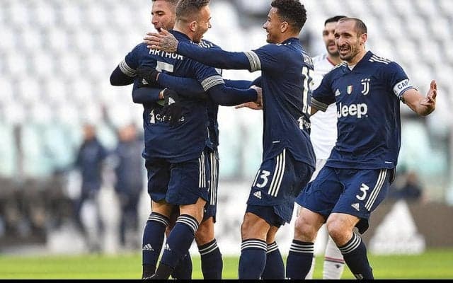 ユーベがアルトゥールの初ゴールなどでボローニャ撃破!　冨安はCB＆SBで奮闘《セリエA》