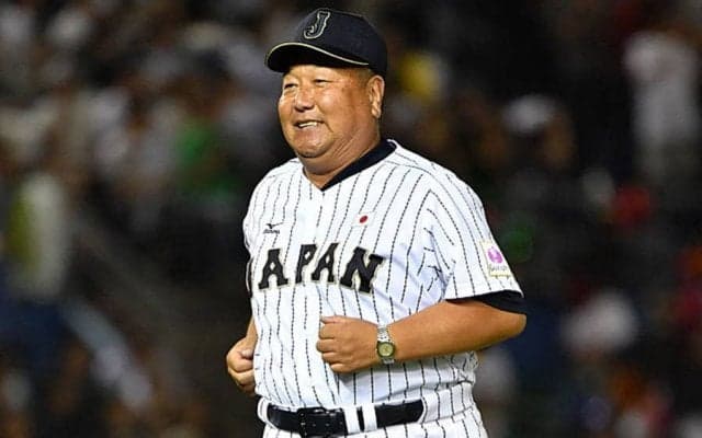 「ID野球の走りでした」母校に戻った元燕・飯田哲也氏が恩師から受け継ぐもの