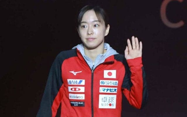 石川佳純が私服姿でWピース　サプライズに感謝投稿、ファン反響「パーカー似合うね」