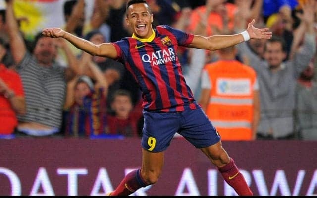 一瞬の隙を突くループシュート！サンチェスがクラシコで見せた極上ゴール【スーパーゴール図鑑/バルセロナ編】